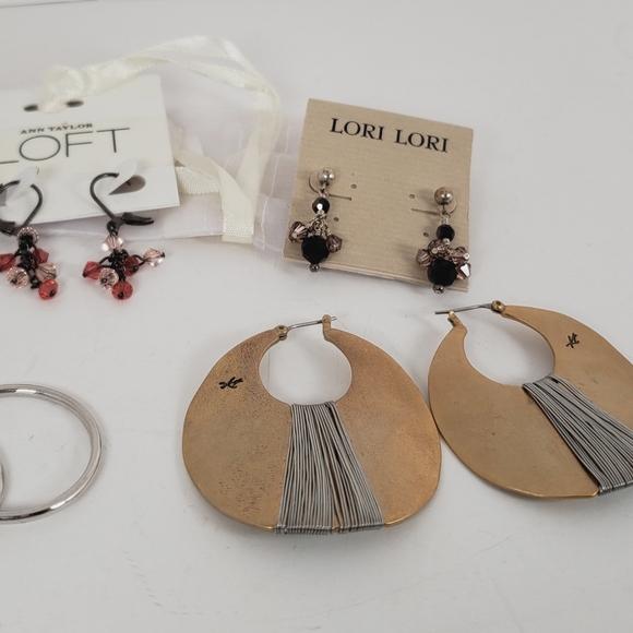 Fashion Jewelry Lot of 4 Sets of Earrings Ann Taylor Lori Lori KC - Picture 2 of 6